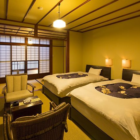Yamaboushi Hotel Takayama  Exterior photo